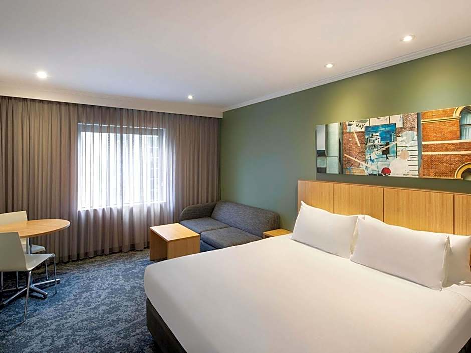 Mercure Melbourne