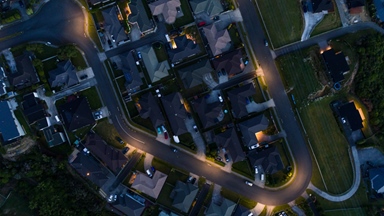 street-lights-rooftop-houses