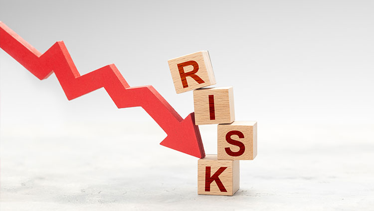 Red arrow down hitting risk