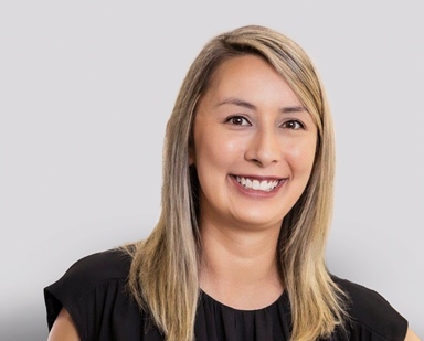 portrait of Elinor Kasapidis