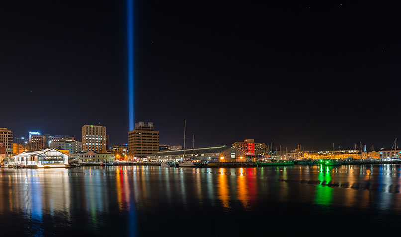 Hobart dark