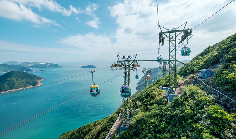 Cable car Hong Kong coast