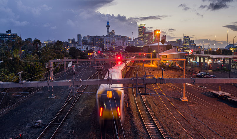 NZ city skyline train