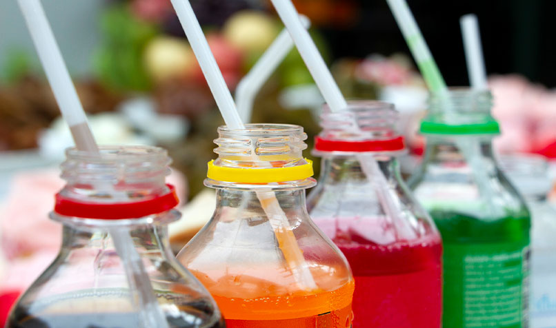 Sugar drinks with straws