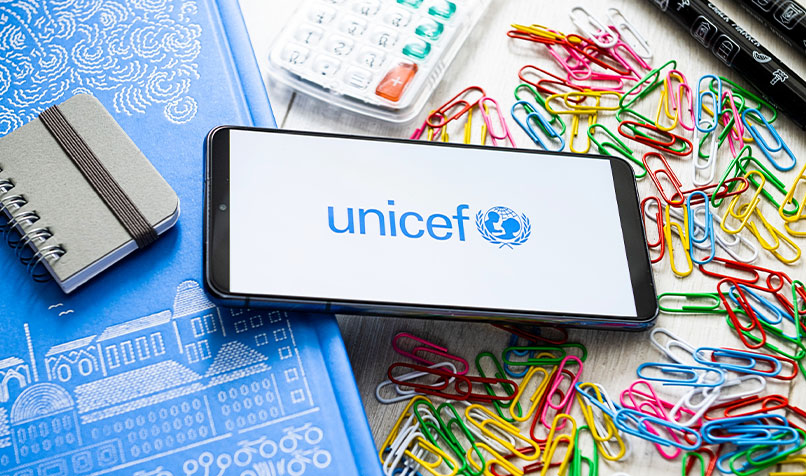 Unicef logo on iphone