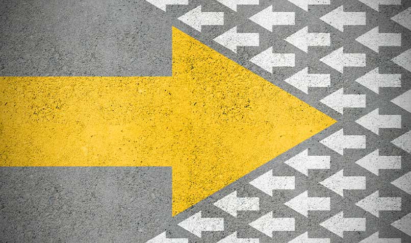 Yellow arrow little white arrows opposite direction
