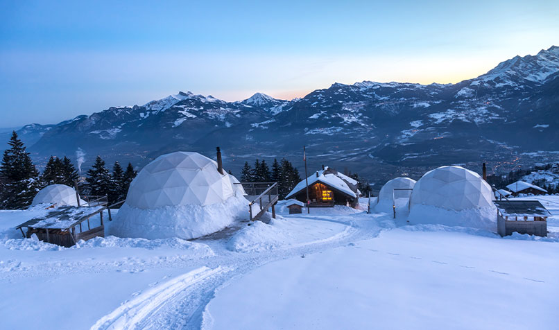 Snow sustainable accommodation Switzerland