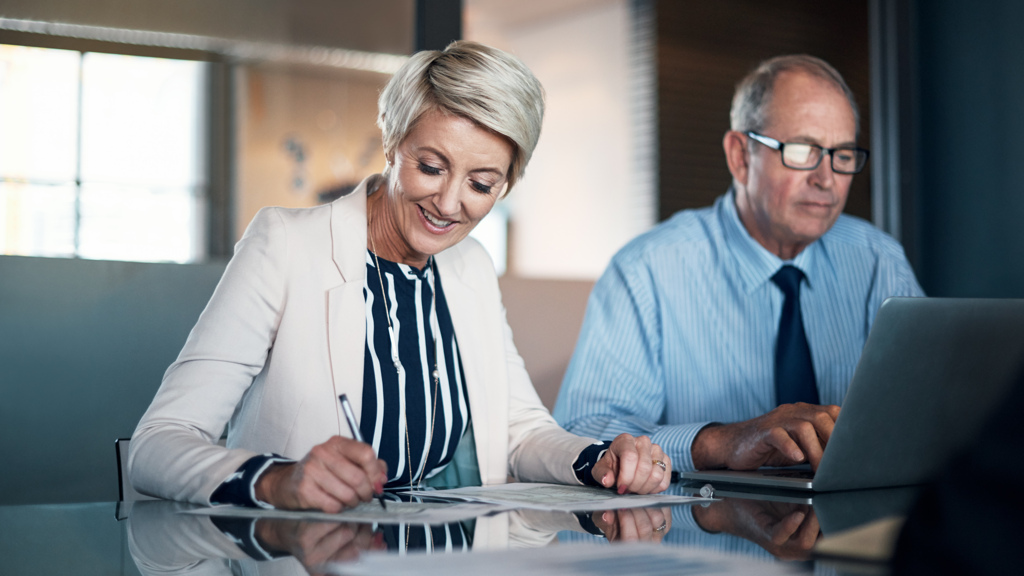 Male-and-female-meeting