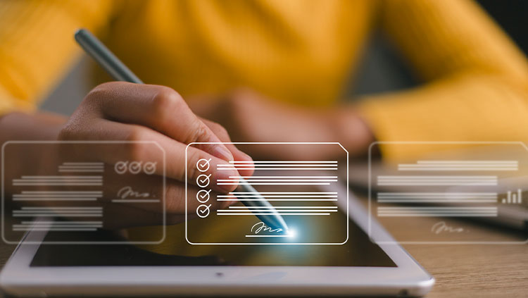 Person e-signing digital document