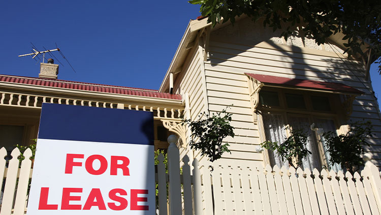 House for lease sign