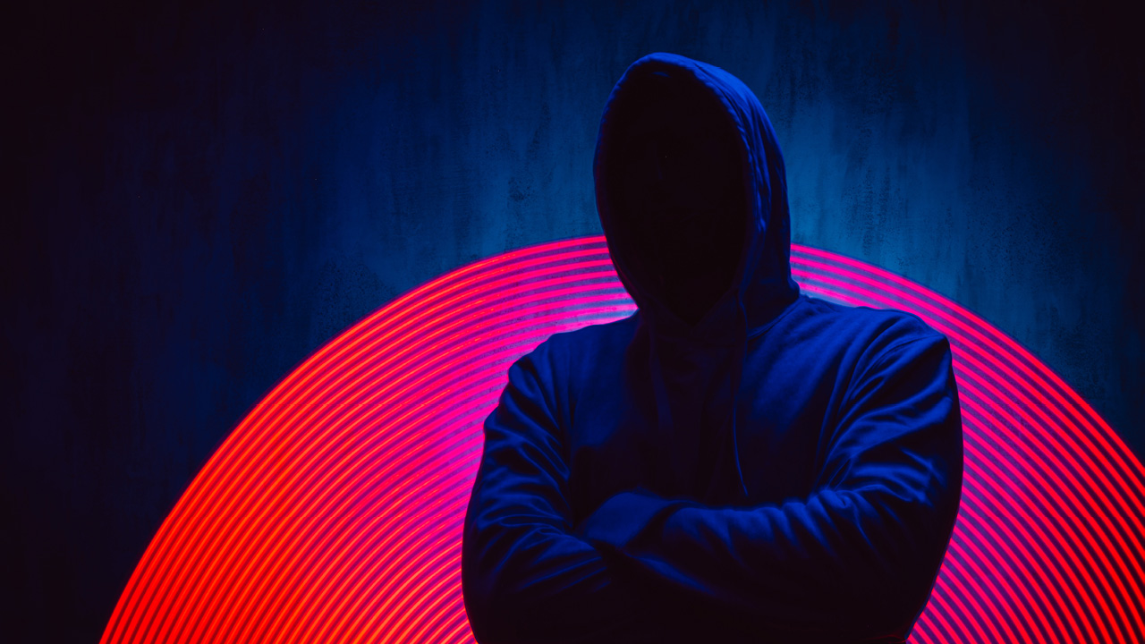 Cybersecurity Governance Urged Amid Rising AI Threats